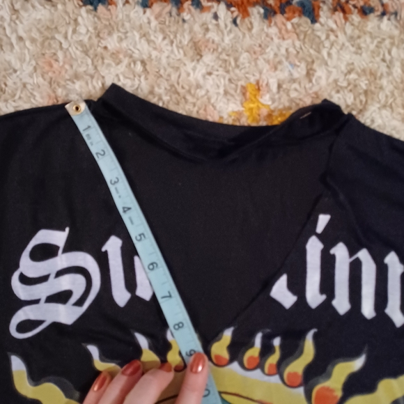 Sublime Crop Top • Cut Out Neck - Picture 5 of 7